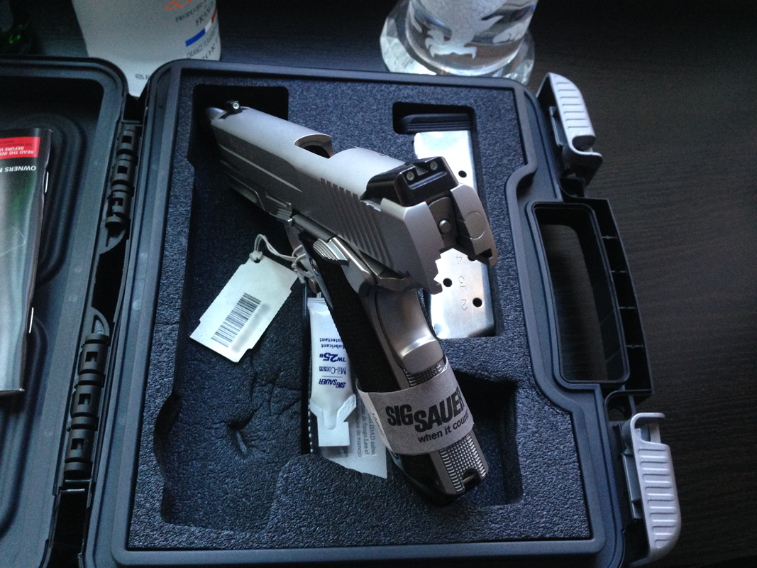 [SOLD] SIG SAUER 1911 .45 ACP, Laguna Hills, CA, May Ship